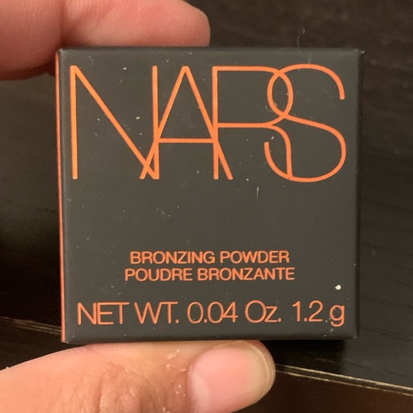 NARS Bronzing Powder mini - Picture 2 of 4